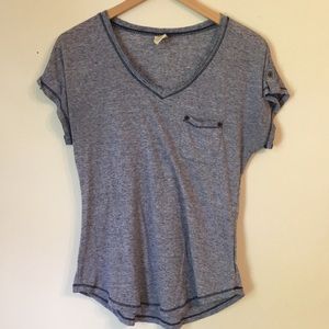 LAST CHANCE Riveted Heather V-neck